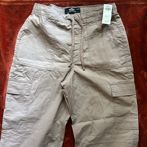 HOLLISTER pants. Size MEDIUM - Picture 4 of 5